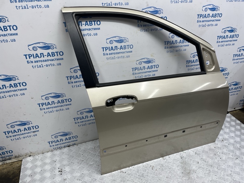 Дверь передняя правая Hyundai Getz 1 1.4 Дверь передняя правая Hyundai Getz 1 1.4