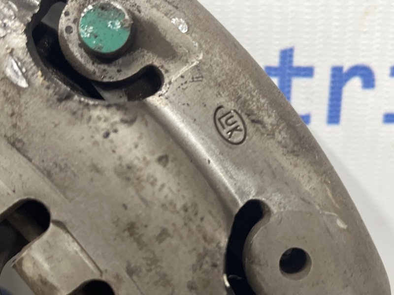 Корзина сцепления Trafic 2001-2014 FL M9R Корзина сцепления Trafic 2001-2014 FL M9R