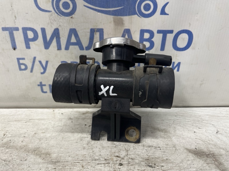 Запчасть горловина заливная Mitsubishi Outlander 2007-2012 XL 2.4 бензин 4b12 1710A155 Б/У Горловина заливная Mitsubishi Outlander 2007-2012 XL 2.4 бензин 4b12 1710A155 Б/У