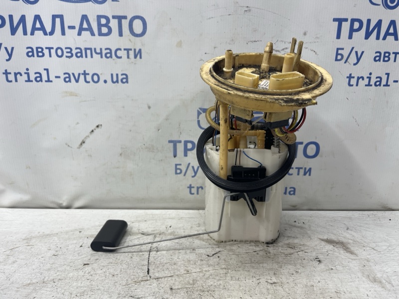 Запчасть модуль топливного насоса Skoda Octavia 2013-2020 A7 1.6 Дизель CLHA 5Q0919050P Б/У Модуль топливного насоса Skoda Octavia 2013-2020 A7 1.6 Дизель CLHA 5Q0919050P Б/У