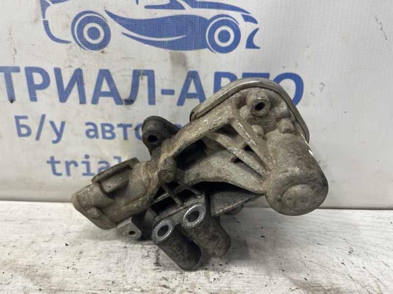 Запчасть клапан egr Hyundai Ioniq 2016- 1.6 Бензин 2845003HA0 Б/У Клапан EGR Hyundai Ioniq 2016- 1.6 Бензин 2845003HA0 Б/У