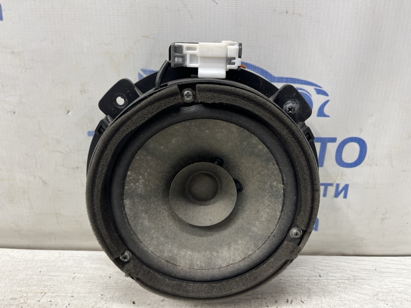 Запчасть динамик двери передний Hyundai Getz 2002-2011 1 1.4 963211C000 Б/У Динамик двери передний Hyundai Getz 2002-2011 1 1.4 963211C000 Б/У