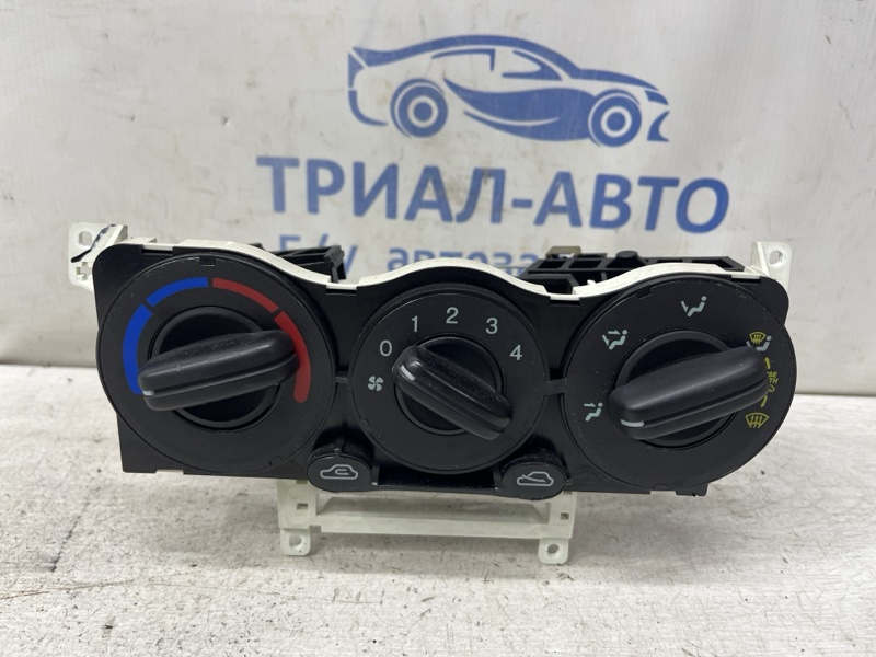 Запчасть блок управления кондиционером Hyundai Getz 2002-2011 1 1.4 972501C500 Б/У Блок управления кондиционером Hyundai Getz 2002-2011 1 1.4 972501C500 Б/У