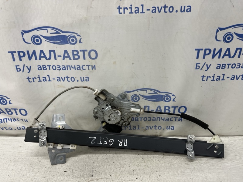 Запчасть стеклоподъемник передний правый Hyundai Getz 2002-2011 1 1.4 824021C010 Б/У Стеклоподъемник передний правый Hyundai Getz 2002-2011 1 1.4 824021C010 Б/У