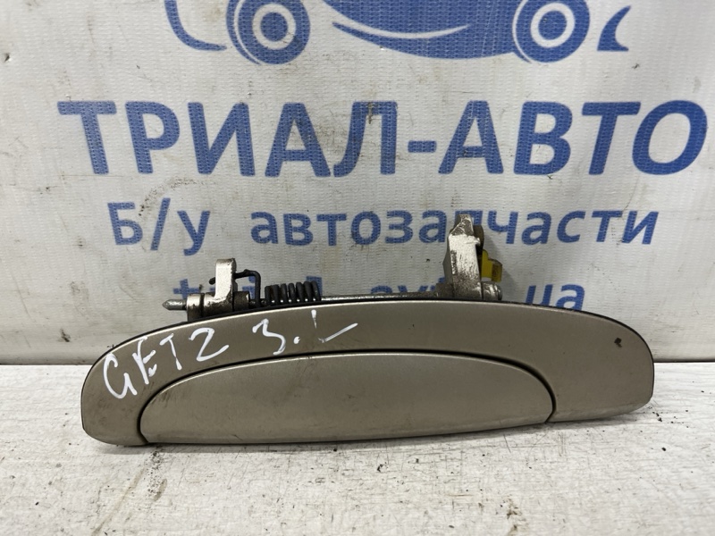 Запчасть ручка двери внешняя задняя левая Hyundai Getz 2002-2011 1 1.4 836501C060 Б/У Ручка двери внешняя задняя левая Hyundai Getz 2002-2011 1 1.4 836501C060 Б/У