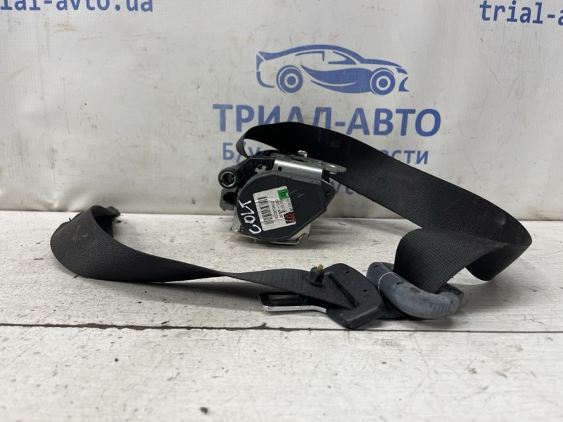 Запчасть ремень безопасности передний правый Mitsubishi Colt 2002-2012 6 1 MN108296XB Б/У Ремень безопасности передний правый Mitsubishi Colt 2002-2012 6 1 MN108296XB Б/У
