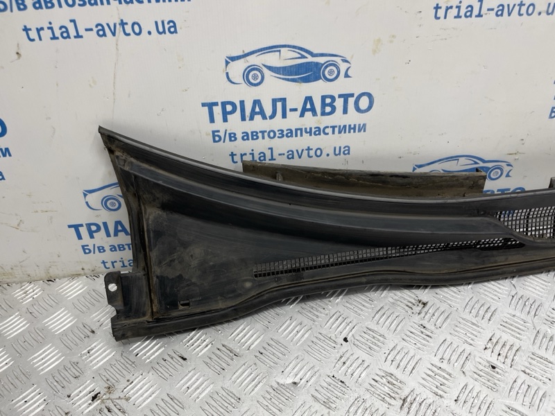 Дефлектор дворников Toyota Camry XV30 2.4 Бензин 2AZFE