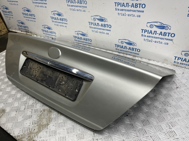 Крышка багажника Toyota Camry XV30 2.4 Бензин 2AZFE Крышка багажника Toyota Camry XV30 2.4 Бензин 2AZFE