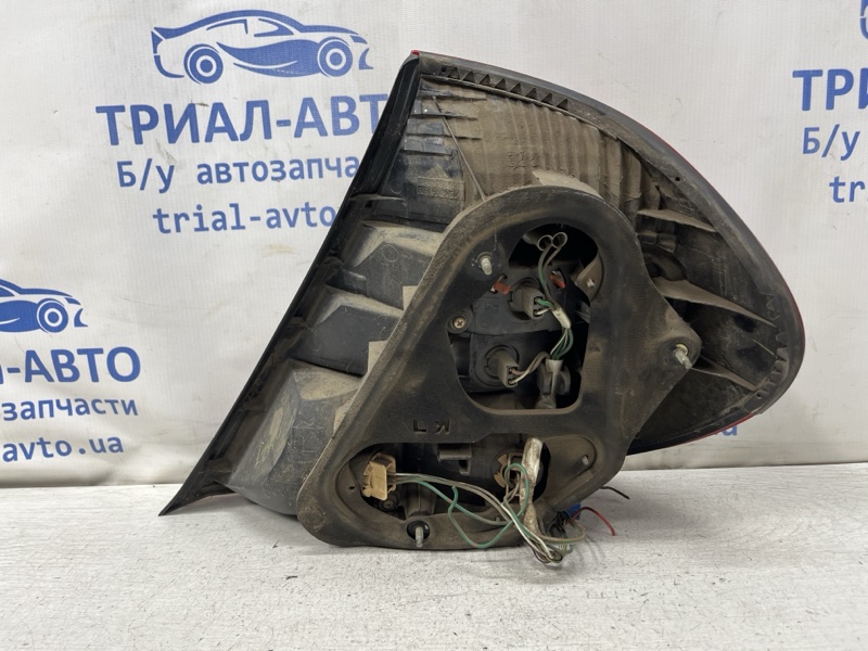 Фонарь задний внешний левый Camry 2001-2006 XV30 2.4 Бензин 2AZFE Фонарь задний внешний левый Camry 2001-2006 XV30 2.4 Бензин 2AZFE