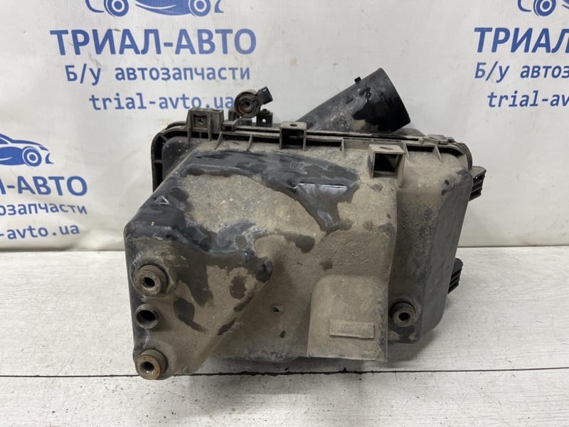 Корпус воздушного фильтра Toyota Camry XV30 2.4 Бензин 2AZFE Корпус воздушного фильтра Toyota Camry XV30 2.4 Бензин 2AZFE