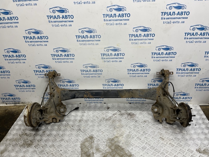 Запчасть балка задней подвески Mitsubishi Colt 2002-2012 6 1.1 MR594101 Б/У Балка задней подвески Mitsubishi Colt 2002-2012 6 1.1 MR594101 Б/У
