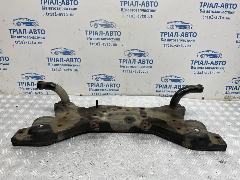 Запчасть балка передней подвески Mitsubishi Colt 2002-2012 6 1.1 MR594001 Б/У Балка передней подвески Mitsubishi Colt 2002-2012 6 1.1 MR594001 Б/У