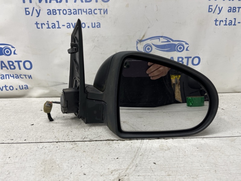 Зеркало правое Mitsubishi Colt 6 1.1 Зеркало правое Mitsubishi Colt 6 1.1