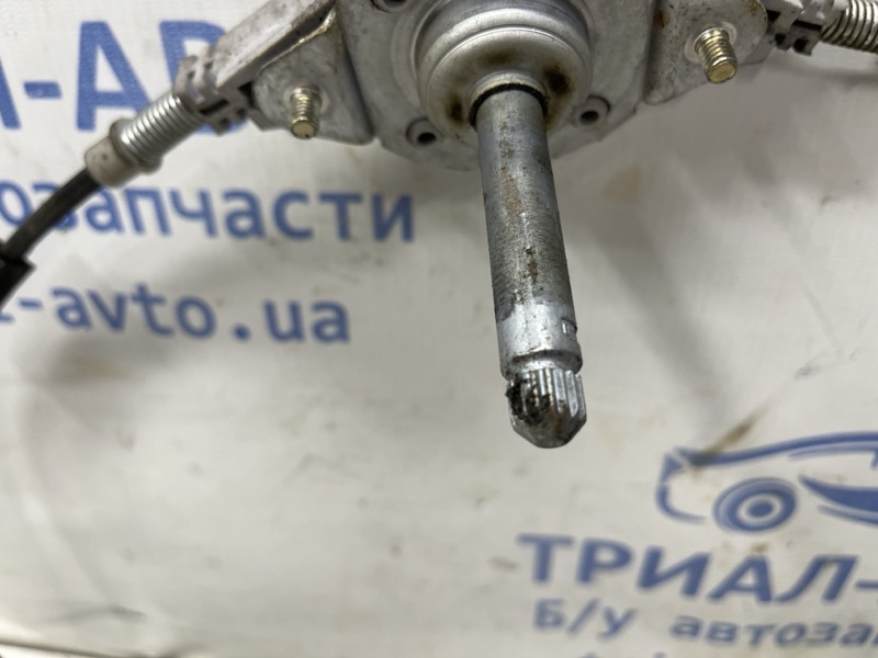 Стеклоподъемник задний правый (ручной) Colt 2002-2012 6 1.1