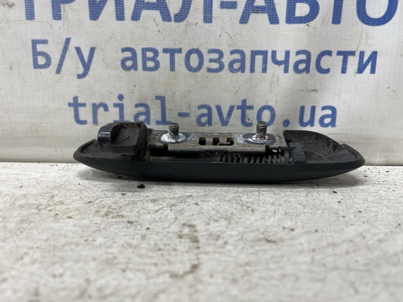 Ручка двери внешняя задняя правая Colt 2002-2012 6 1.1 Ручка двери внешняя задняя правая Colt 2002-2012 6 1.1