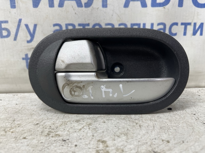 Запчасть ручка двери внутренняя левая Mitsubishi Colt 2002-2012 6 1.1 5716A305HA Б/У Ручка двери внутренняя левая Mitsubishi Colt 2002-2012 6 1.1 5716A305HA Б/У