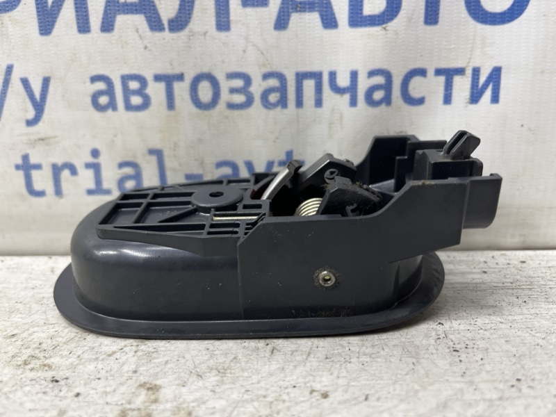 Ручка двери внутренняя левая Colt 2002-2012 6 1.1 Ручка двери внутренняя левая Colt 2002-2012 6 1.1