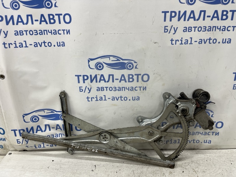 Запчасть стеклоподъемник передний левый Toyota Camry 2001-2006 XV30 2.4 Бензин 2AZFE 6980233060 Б/У Стеклоподъемник передний левый Toyota Camry 2001-2006 XV30 2.4 Бензин 2AZFE 6980233060 Б/У