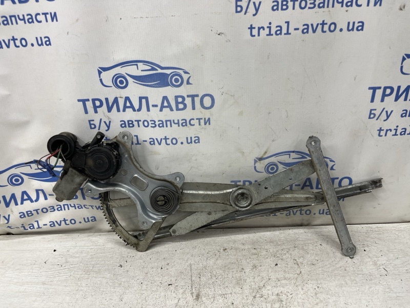 Стеклоподъемник передний левый Camry 2001-2006 XV30 2.4 Бензин 2AZFE Стеклоподъемник передний левый Camry 2001-2006 XV30 2.4 Бензин 2AZFE