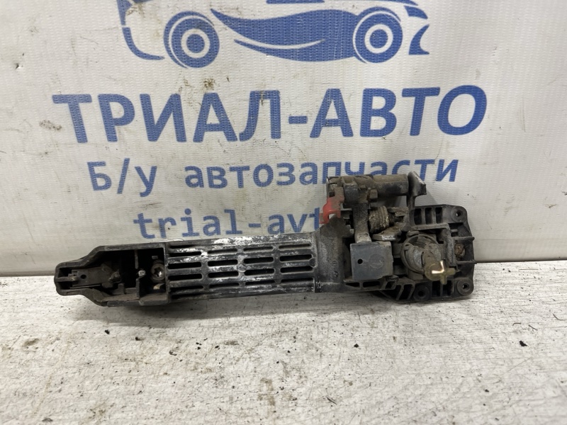 Ручка двери внешняя передняя правая Toyota Camry XV30 2.4 Бензин 2AZFE Ручка двери внешняя передняя правая Toyota Camry XV30 2.4 Бензин 2AZFE