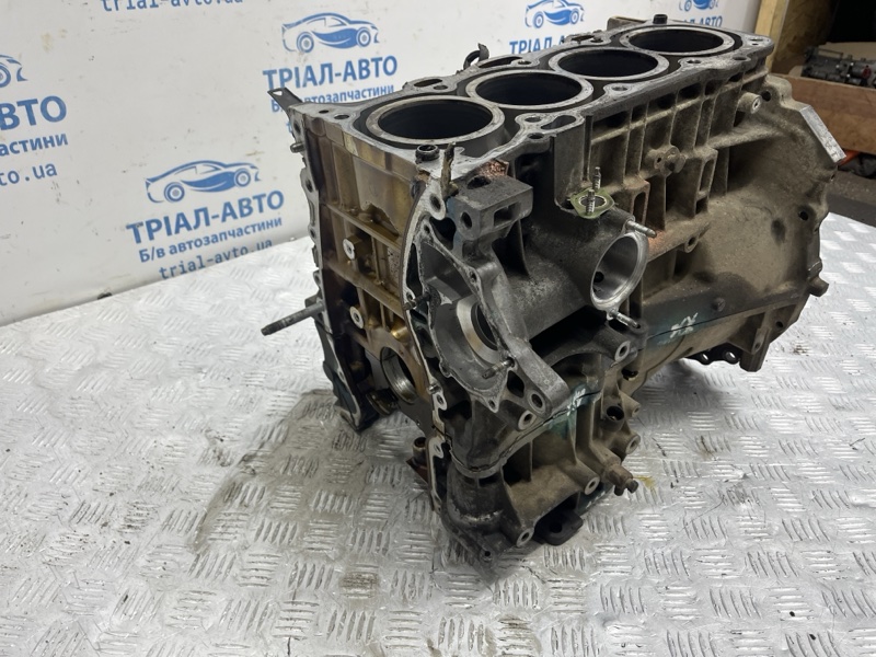 Блок ДВС Toyota RAV 4 A30 2.0 бензин 1AZFE Блок ДВС Toyota RAV 4 A30 2.0 бензин 1AZFE
