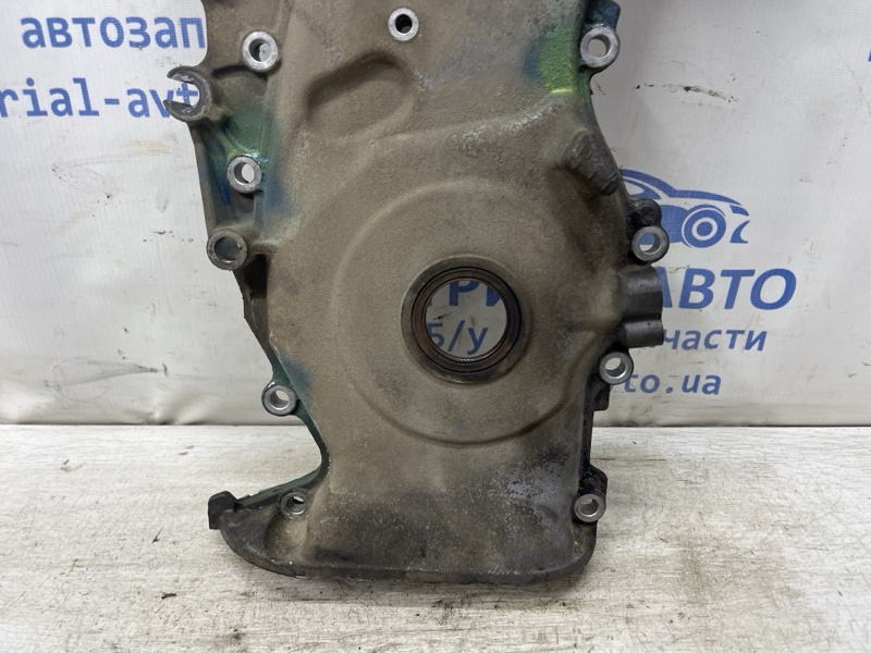 Крышка двигателя Toyota RAV 4 A30 2.0 бензин 1AZFE Крышка двигателя Toyota RAV 4 A30 2.0 бензин 1AZFE