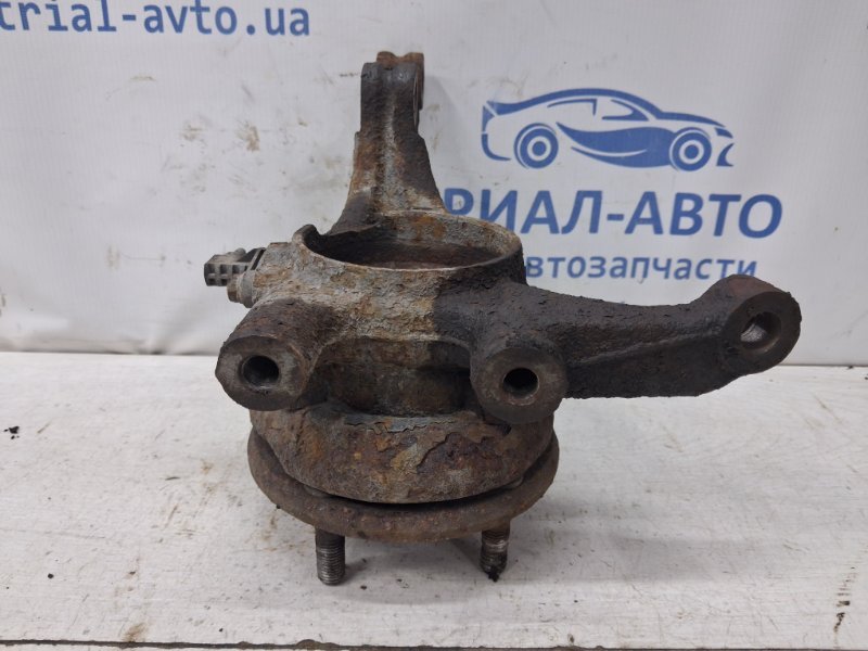 Кулак поворотный правый со ступицей I30 2007-2012 FD 1.6 diesel D4FB Кулак поворотный правый со ступицей I30 2007-2012 FD 1.6 diesel D4FB