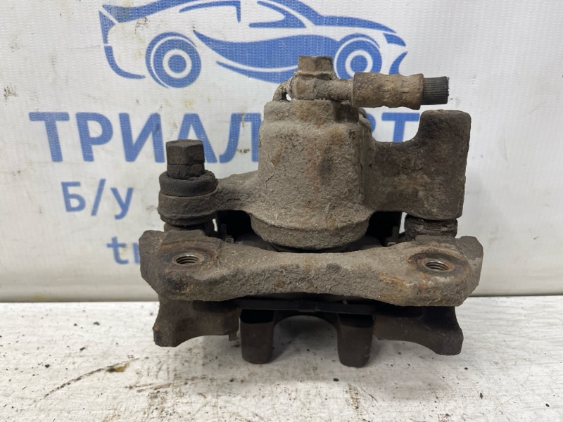 Суппорт задний правый Toyota Camry XV30 2.4 Бензин 2AZFE Суппорт задний правый Toyota Camry XV30 2.4 Бензин 2AZFE