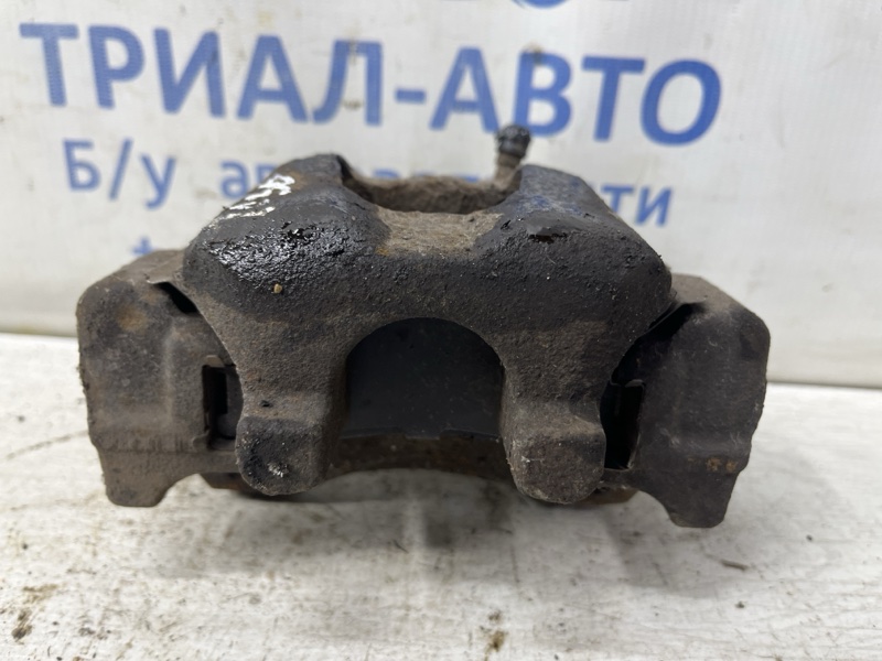 Запчасть суппорт задний левый Toyota Camry 2001-2006 XV30 2.4 Бензин 2AZFE 47750-48040 Б/У Суппорт задний левый Toyota Camry 2001-2006 XV30 2.4 Бензин 2AZFE 47750-48040 Б/У