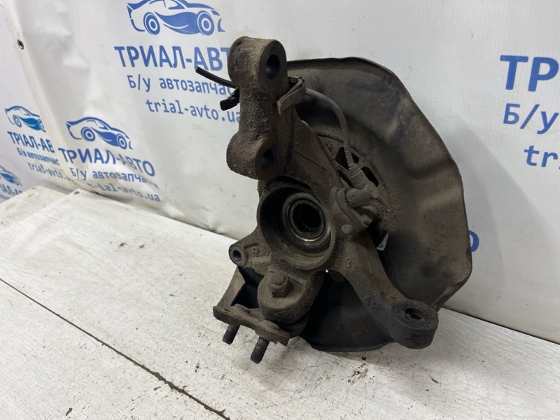 Кулак поворотный правый со ступицей Camry 2001-2006 XV30 2.4 Бензин 2AZFE Кулак поворотный правый со ступицей Camry 2001-2006 XV30 2.4 Бензин 2AZFE