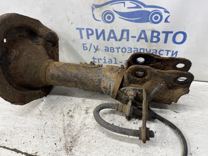Амортизатор передний левый Mitsubishi Outlander XL 2.4 бензин 4b12 Амортизатор передний левый Mitsubishi Outlander XL 2.4 бензин 4b12