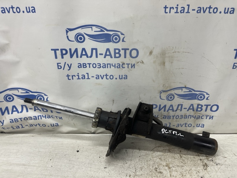Запчасть амортизатор передний левый Skoda Octavia 2013-2020 A7 1.6 Дизель CLHA 5Q0413023FJ Б/У Амортизатор передний левый Skoda Octavia 2013-2020 A7 1.6 Дизель CLHA 5Q0413023FJ Б/У