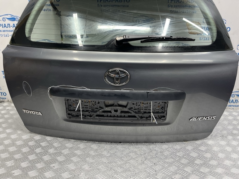 Крышка багажника Avensis 2002-2010 T25 1.8 бензин 1ZZFE Крышка багажника Avensis 2002-2010 T25 1.8 бензин 1ZZFE