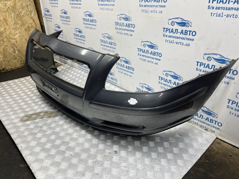 Бампер передний Avensis 2002-2010 T25 1.8 бензин 1ZZFE