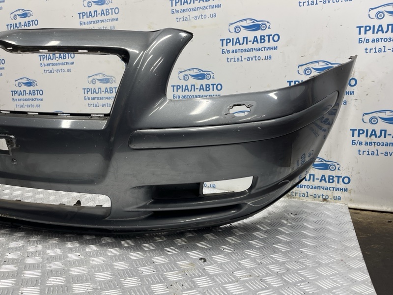 Бампер передний Avensis 2002-2010 T25 1.8 бензин 1ZZFE