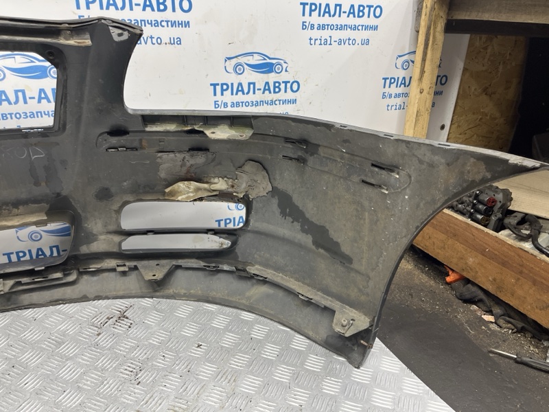Бампер передний Avensis 2002-2010 T25 1.8 бензин 1ZZFE