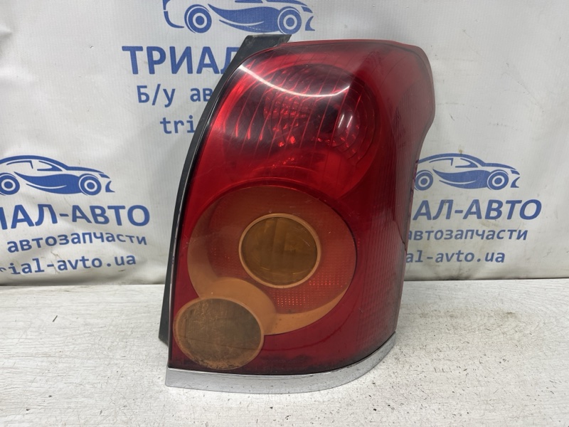 Запчасть фонарь задний внешний правый Toyota Avensis 2002-2010 T25 1.8 бензин 1ZZFE 8155105180 Б/У Фонарь задний внешний правый Toyota Avensis 2002-2010 T25 1.8 бензин 1ZZFE 8155105180 Б/У