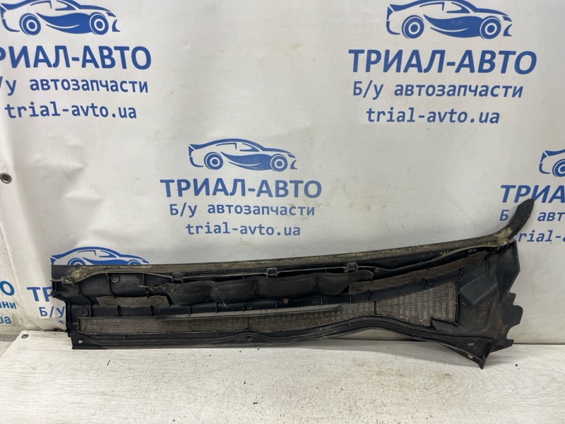 Дефлектор дворников правый Avensis 2002-2010 T25 1.8 бензин 1ZZFE Дефлектор дворников правый Avensis 2002-2010 T25 1.8 бензин 1ZZFE