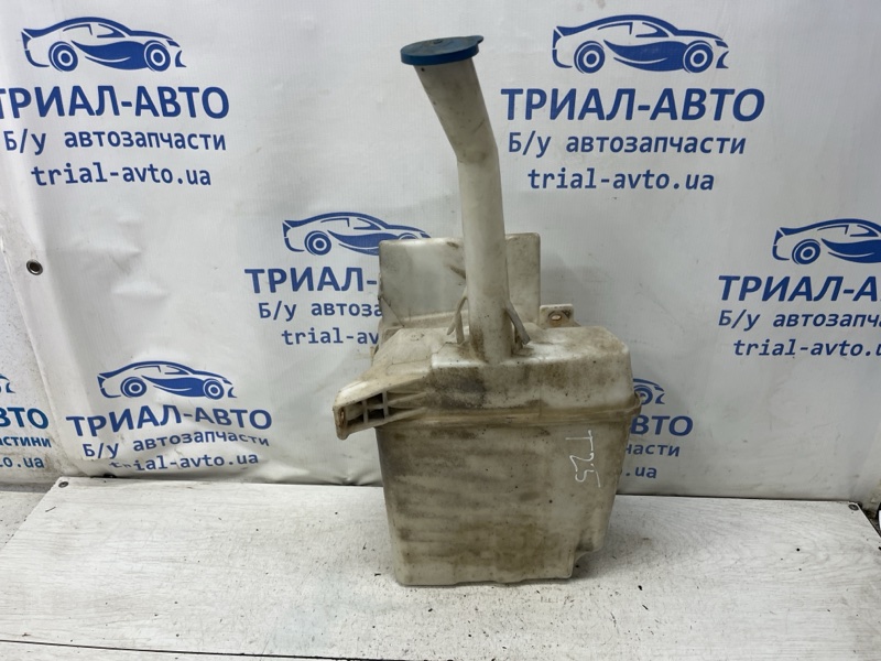 Бачок омывателя Toyota Avensis 2002-2010 T25 1.8 бензин 1ZZFE 8531502100 Б/У