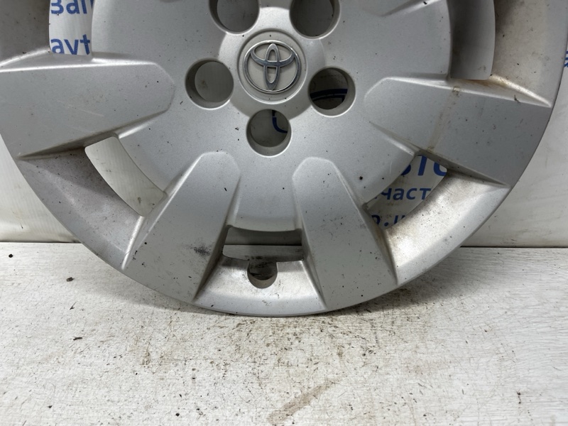 Колпак на диск Toyota Avensis T25 1.8 бензин 1ZZFE Колпак на диск Toyota Avensis T25 1.8 бензин 1ZZFE