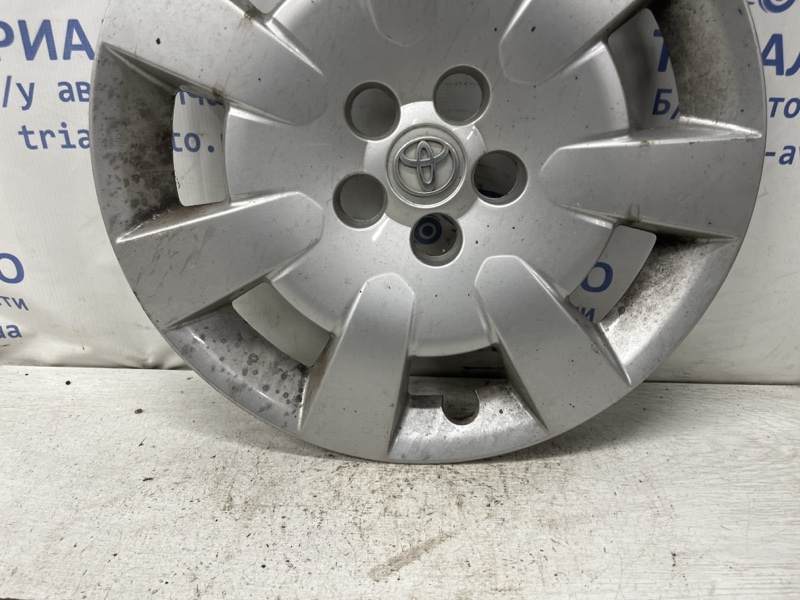 Колпак на диск Toyota Avensis T25 1.8 бензин 1ZZFE Колпак на диск Toyota Avensis T25 1.8 бензин 1ZZFE