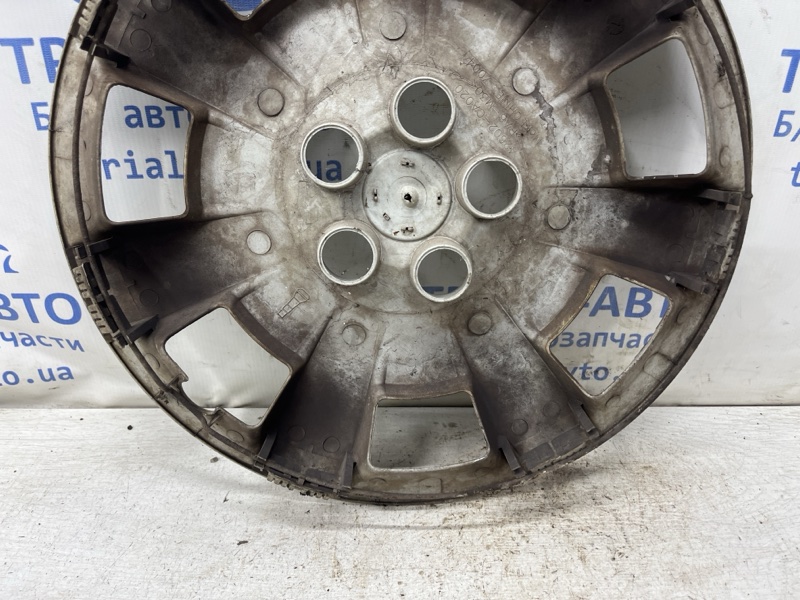 Колпак на диск Avensis 2002-2010 T25 1.8 бензин 1ZZFE Колпак на диск Avensis 2002-2010 T25 1.8 бензин 1ZZFE