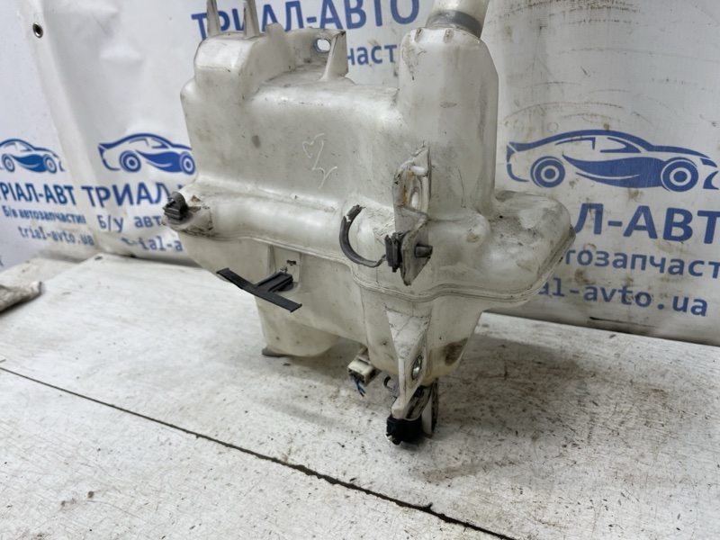 Бачок омывателя 6 2012- GJ 2.2 дизель Бачок омывателя 6 2012- GJ 2.2 дизель