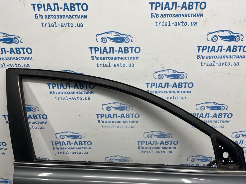 Дверь передняя правая Avensis 2002-2010 T25 1.8 бензин 1ZZFE Дверь передняя правая Avensis 2002-2010 T25 1.8 бензин 1ZZFE