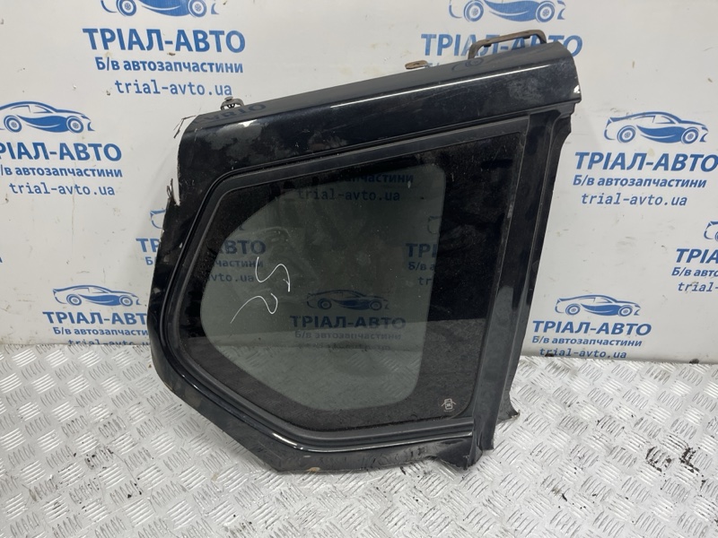 Стекло в кузов заднее правое Nissan X-Trail 2007-2015 T31 2.5 бензин QR25DE 83300JG000 Б/У