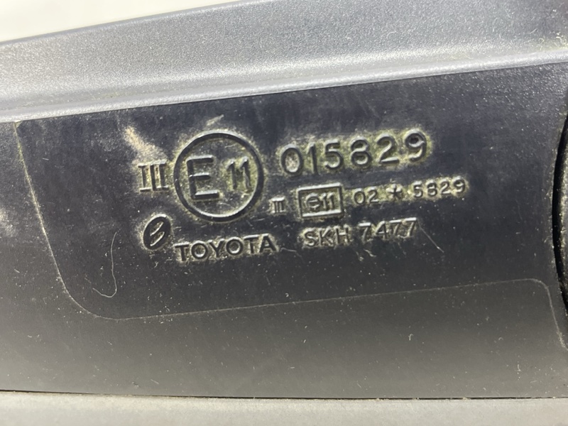 Зеркало левое Avensis 2002-2010 T25 1.8 бензин 1ZZFE Зеркало левое Avensis 2002-2010 T25 1.8 бензин 1ZZFE
