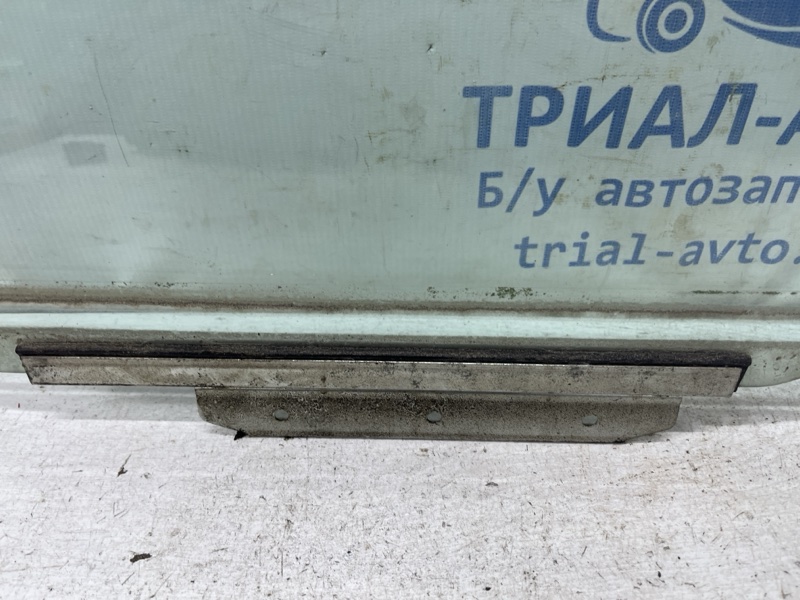 Стекло двери заднее правое Avensis 2002-2010 T25 1.8 бензин 1ZZFE Стекло двери заднее правое Avensis 2002-2010 T25 1.8 бензин 1ZZFE