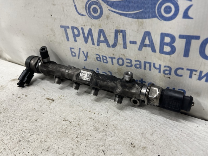 Топливная рампа Octavia 2013-2020 A7 1.6 Дизель CLHA Топливная рампа Octavia 2013-2020 A7 1.6 Дизель CLHA