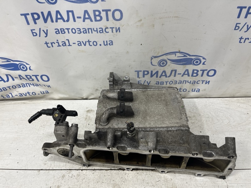 Коллектор впускной металл Octavia 2013-2020 A7 1.6 Дизель CLHA Коллектор впускной металл Octavia 2013-2020 A7 1.6 Дизель CLHA