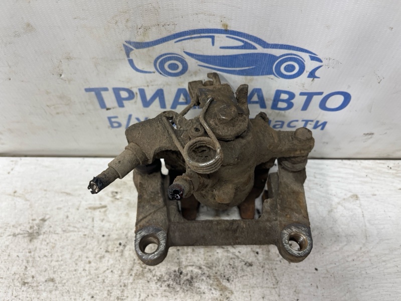 Суппорт задний левый Trafic 2001-2014 FL M9R